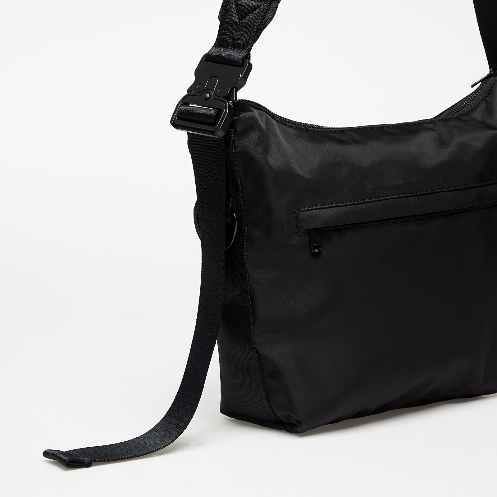 Ristilaukut Y-3 Nylon Crossbody Bag Black