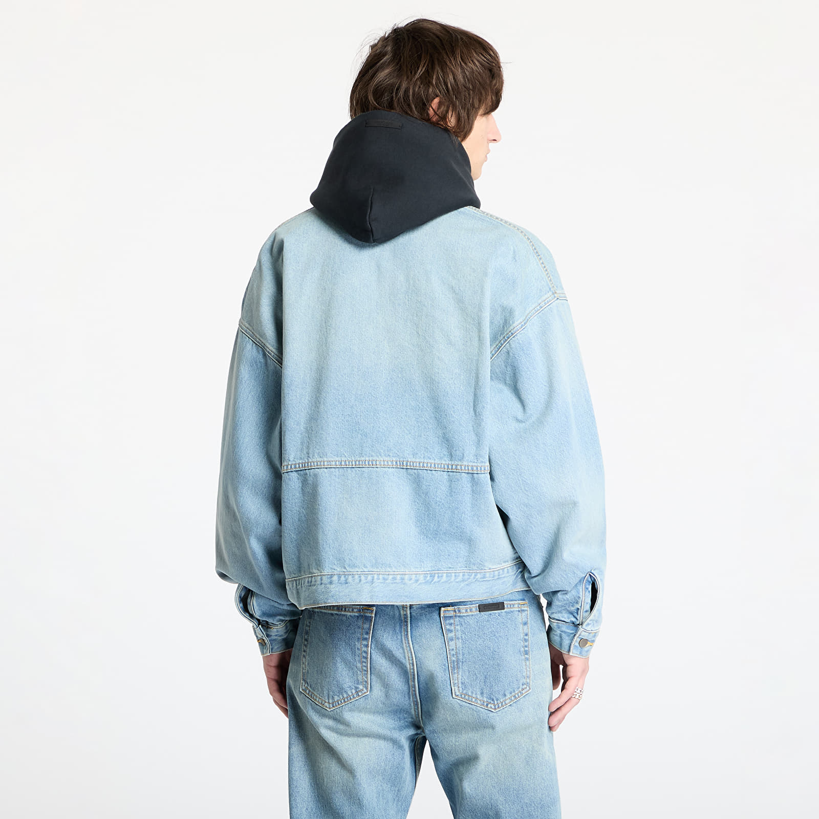 Casacos Fear Of God ESSENTIALS Denim Trucker Jacket Vintage Blue