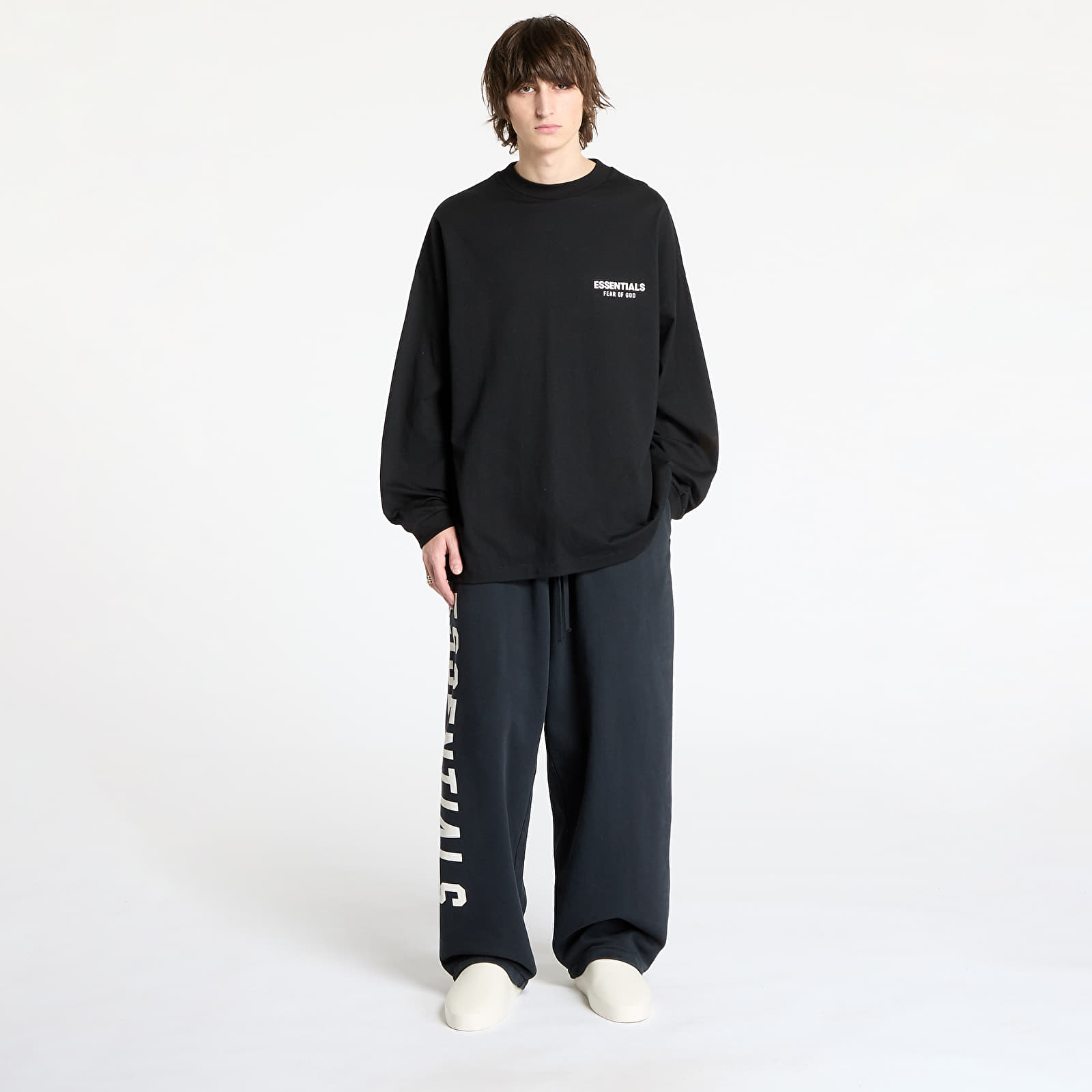 T-shirts Fear Of God ESSENTIALS Jersey Long Sleeve T-Shirt Black
