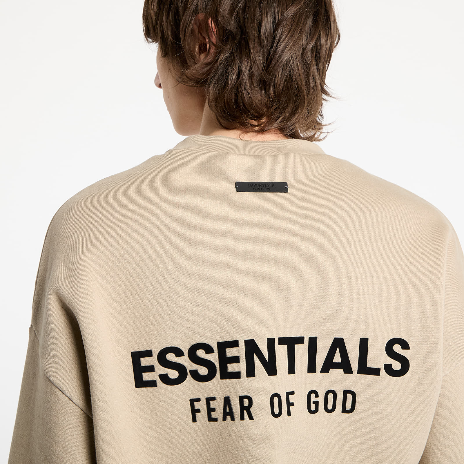 Kapucnis pulóverek és pulcsik Fear Of God ESSENTIALS Fleece Crewneck Desert Sand