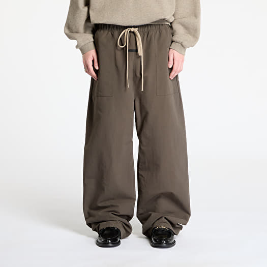 Fear Of God ESSENTIALS Military Nylon Utility Pant Brown