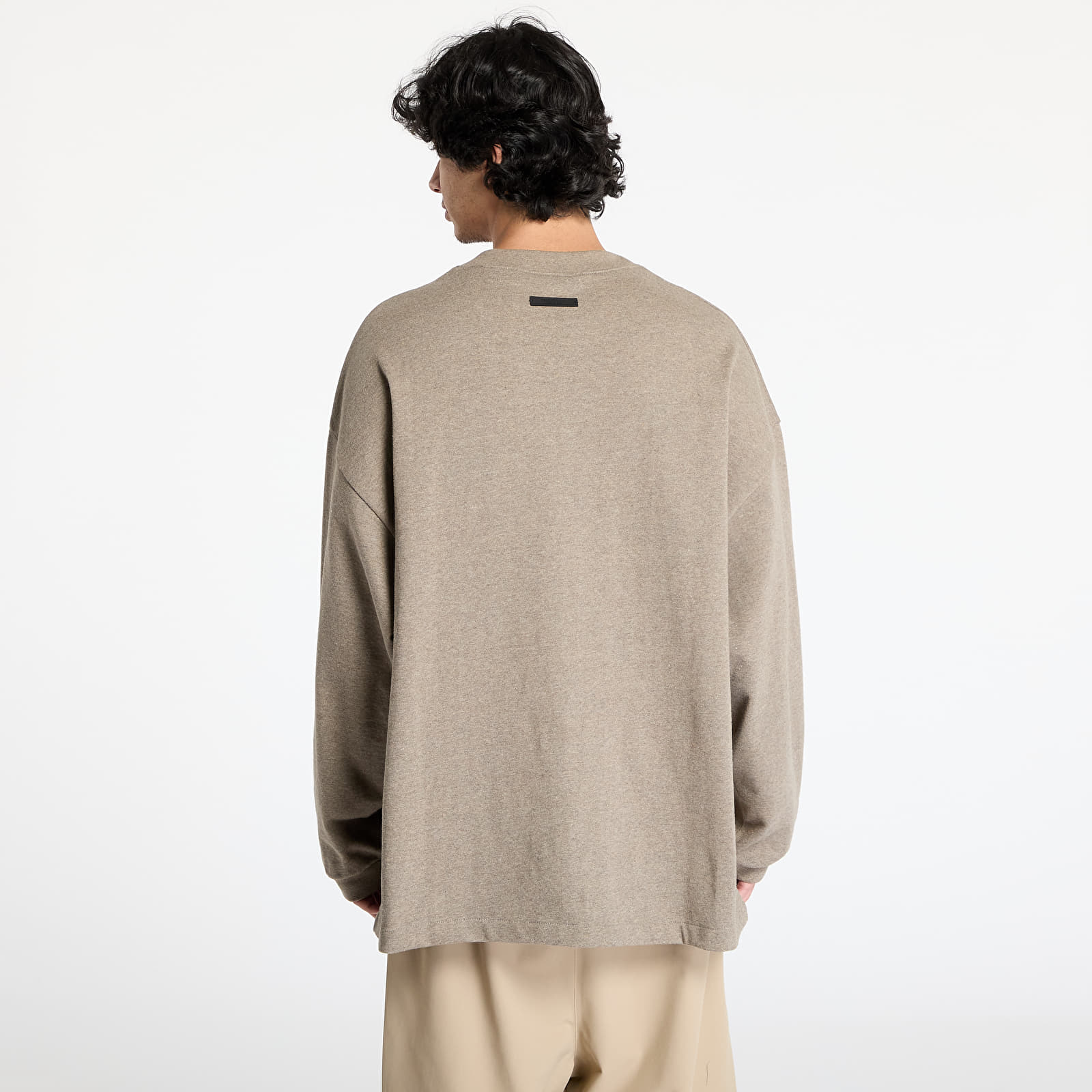 T-Shirts Fear Of God ESSENTIALS Heavy Longsleeve Tee Heather Gray