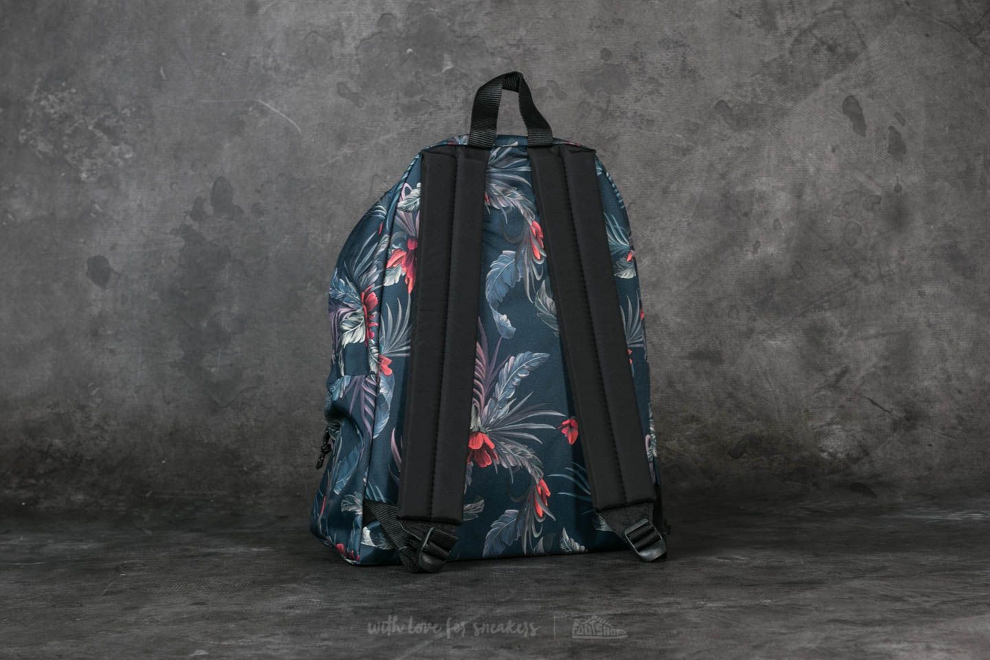 Eastpak brize bare store