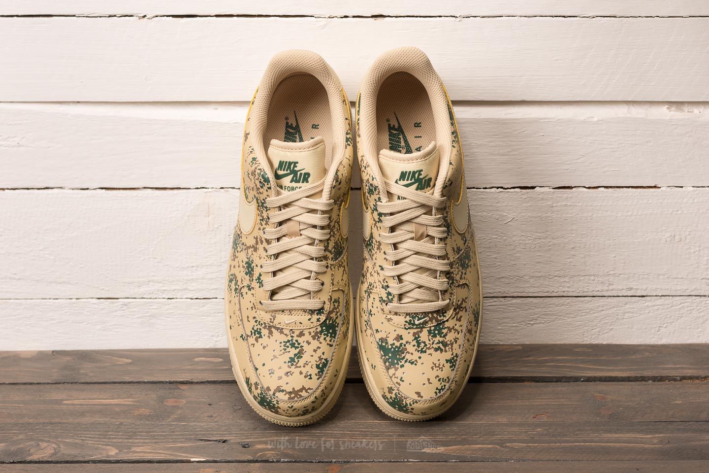 Air force 1 gold reflective camo store