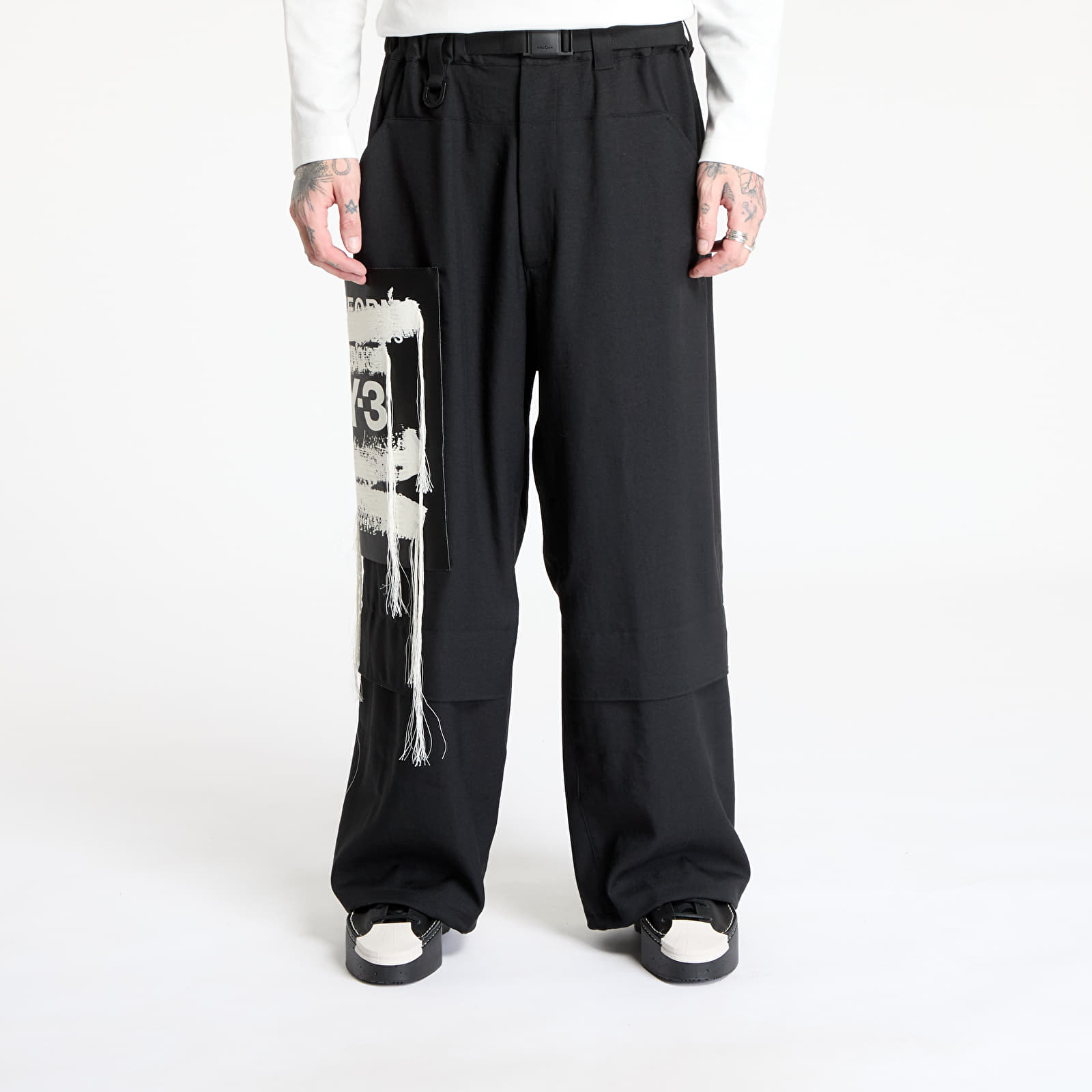 Pants and jeans Y-3 Sport Uniform Patch Trousers Black