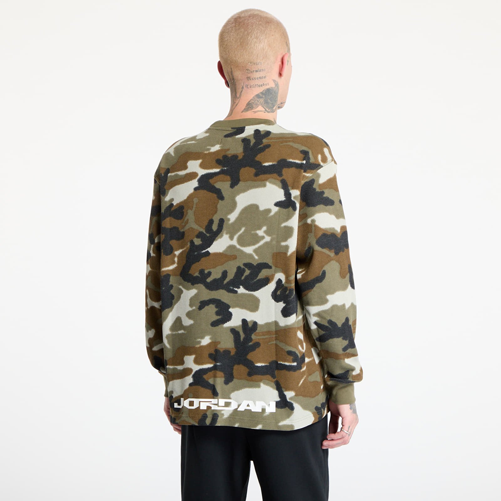 T-paidat Jordan MVP Men's Camo Long-Sleeve Top Light Olive/ Sail