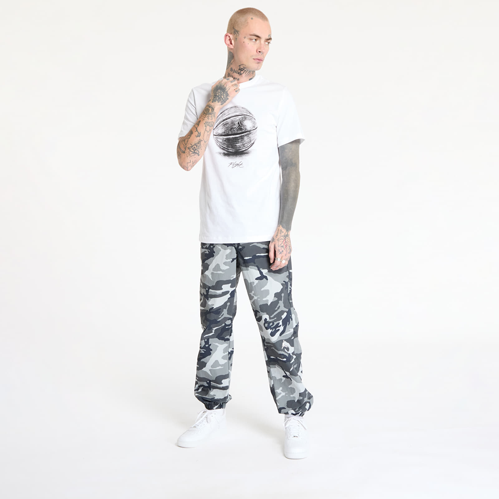 Šusťákové kalhoty Jordan MVP Men's Camo Pants Black/ Sail