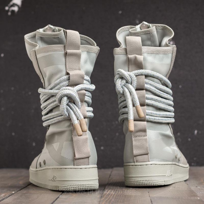 Încălțăminte și sneakerși pentru bărbați Nike SF Air Force 1 Hi