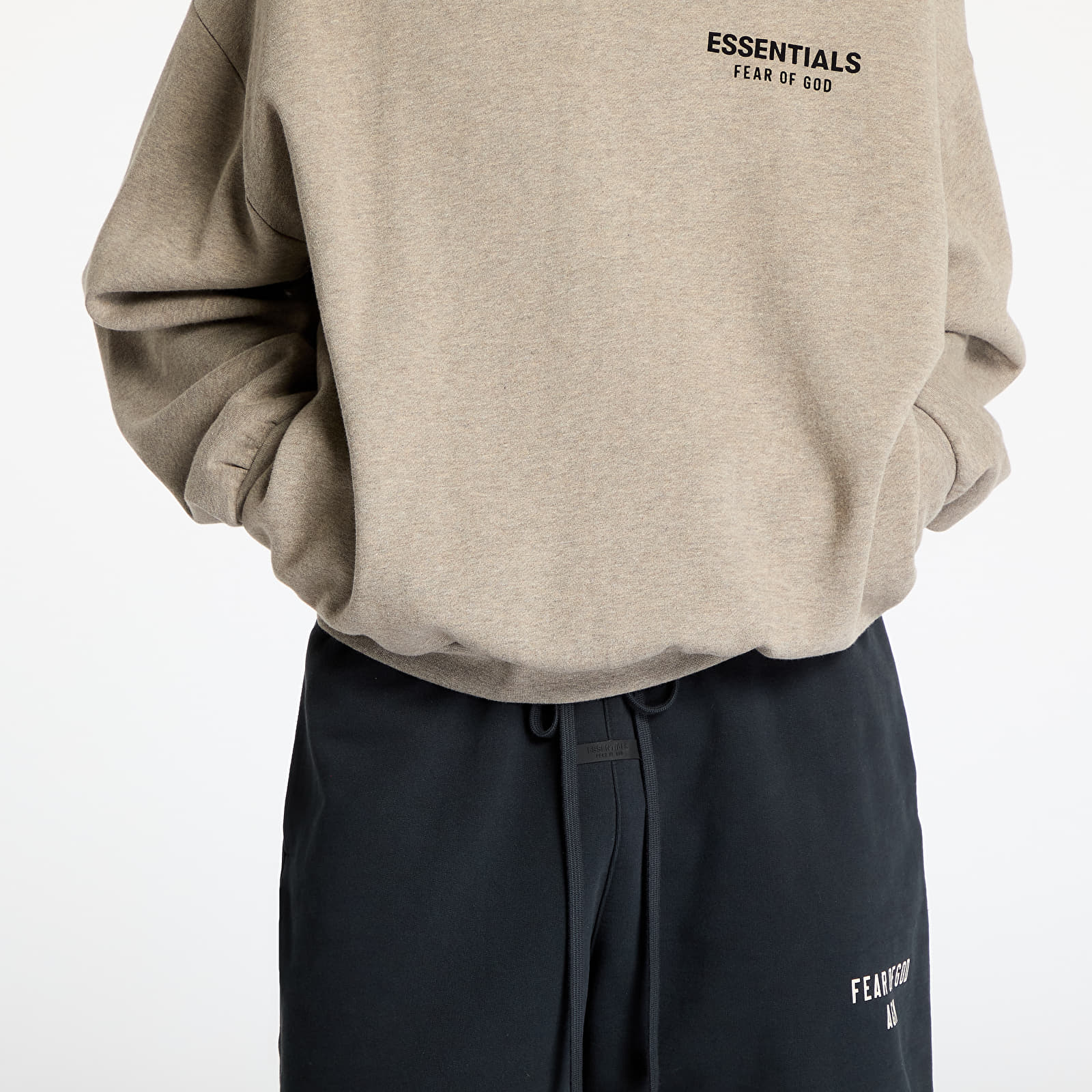Суичърти Fear Of God ESSENTIALS Fleece Hoodie Heather Gray