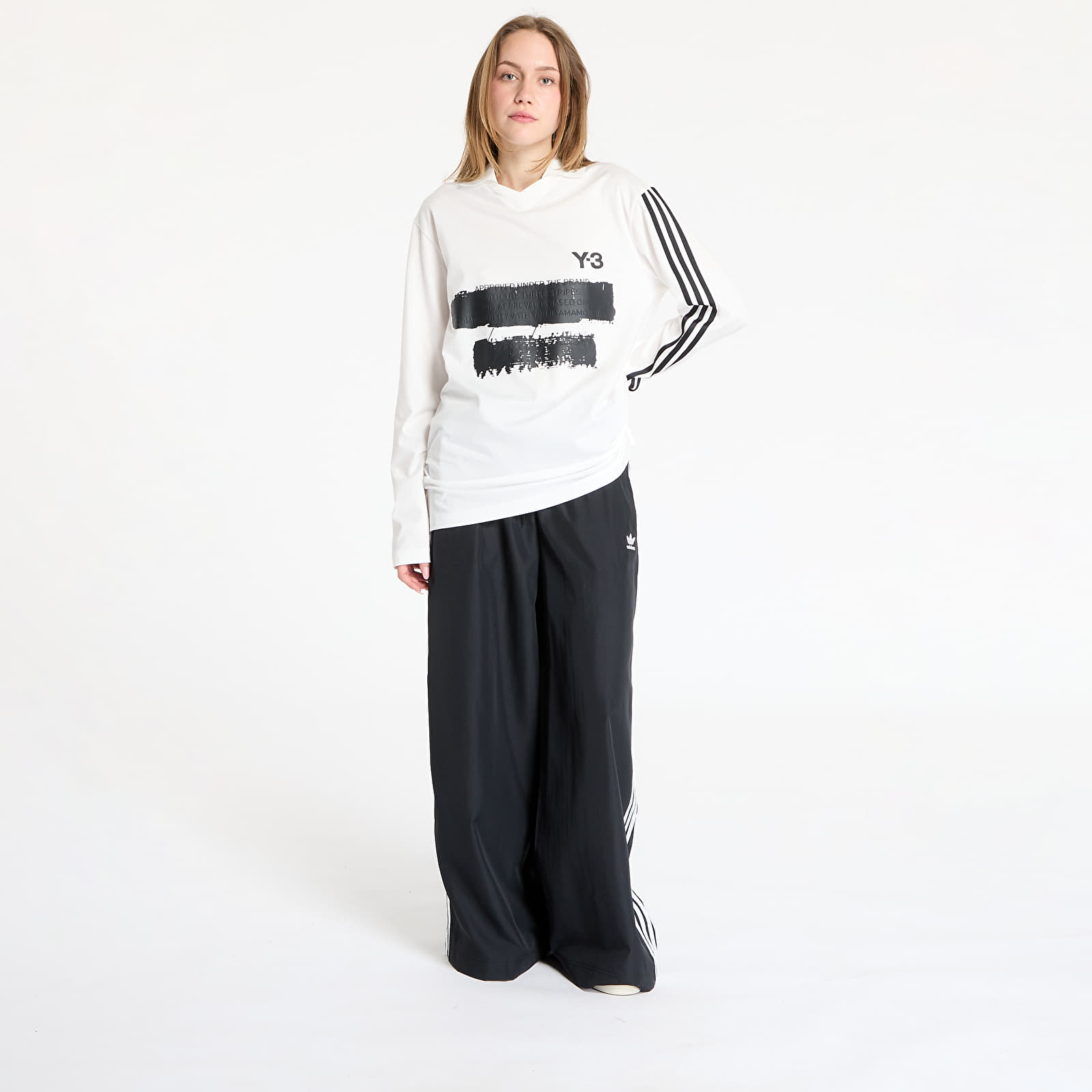 T-shirts Y-3 Graphic Logo Long Sleeve Top UNISEX Core White