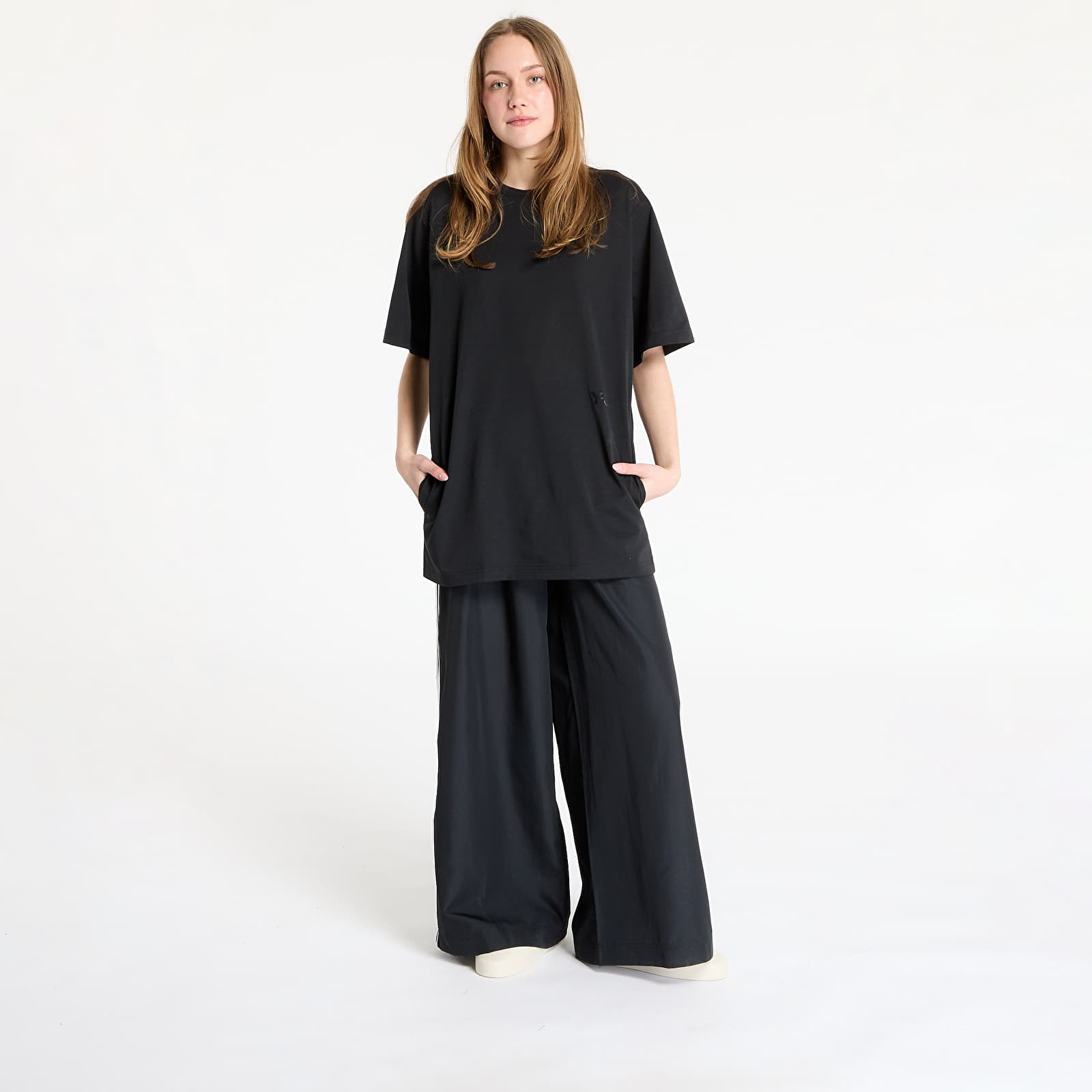 T-paidat Y-3 Premium Short Sleeve T-Shirt UNISEX Black