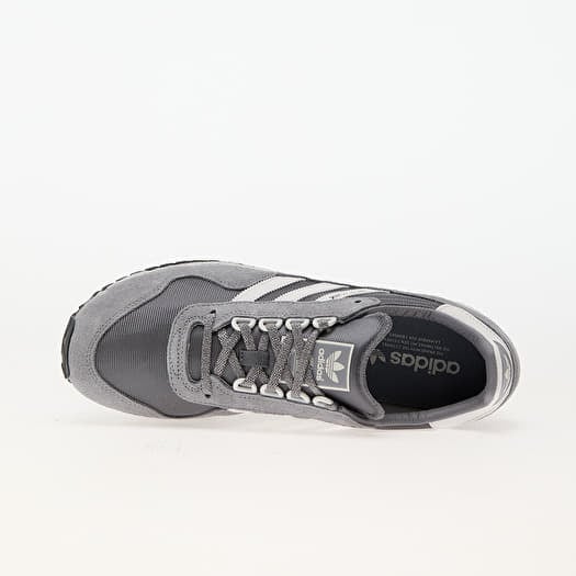 Adidas superstar new york grey 2025