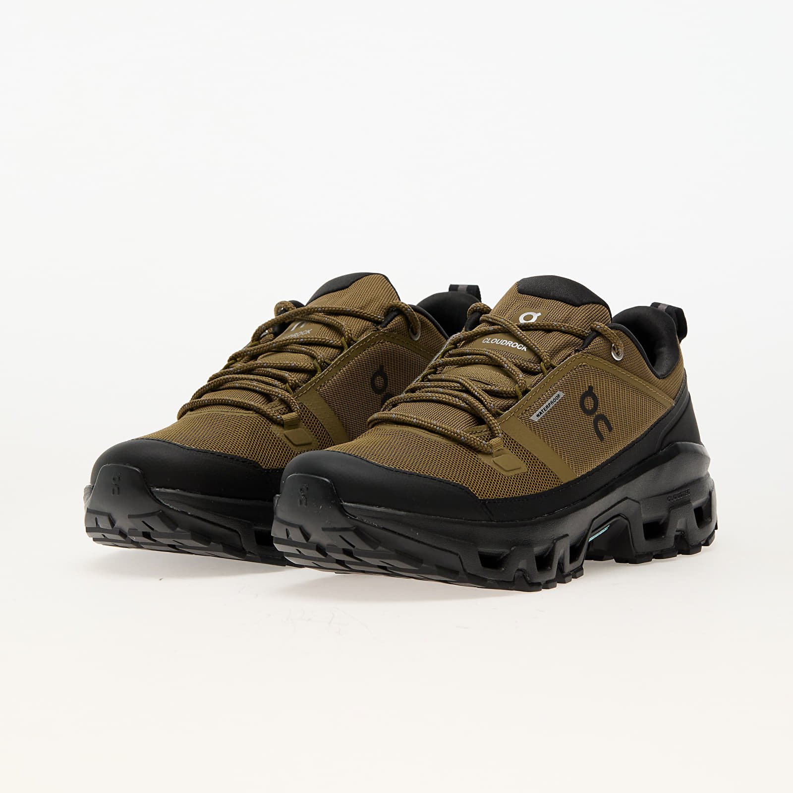 Männer On M Cloudrock Low WP Hunter/ Black