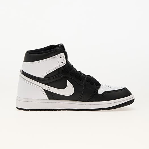 Black and white jordan 1 retro store