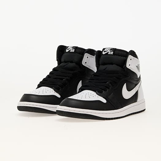 Air Jordan 1 Retro High OG Black White