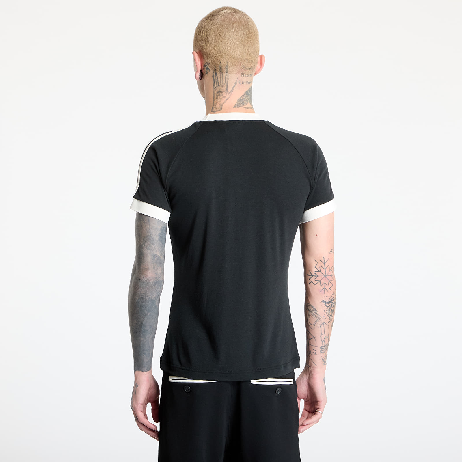 T-Shirts adidas Premium Cali Tee Black