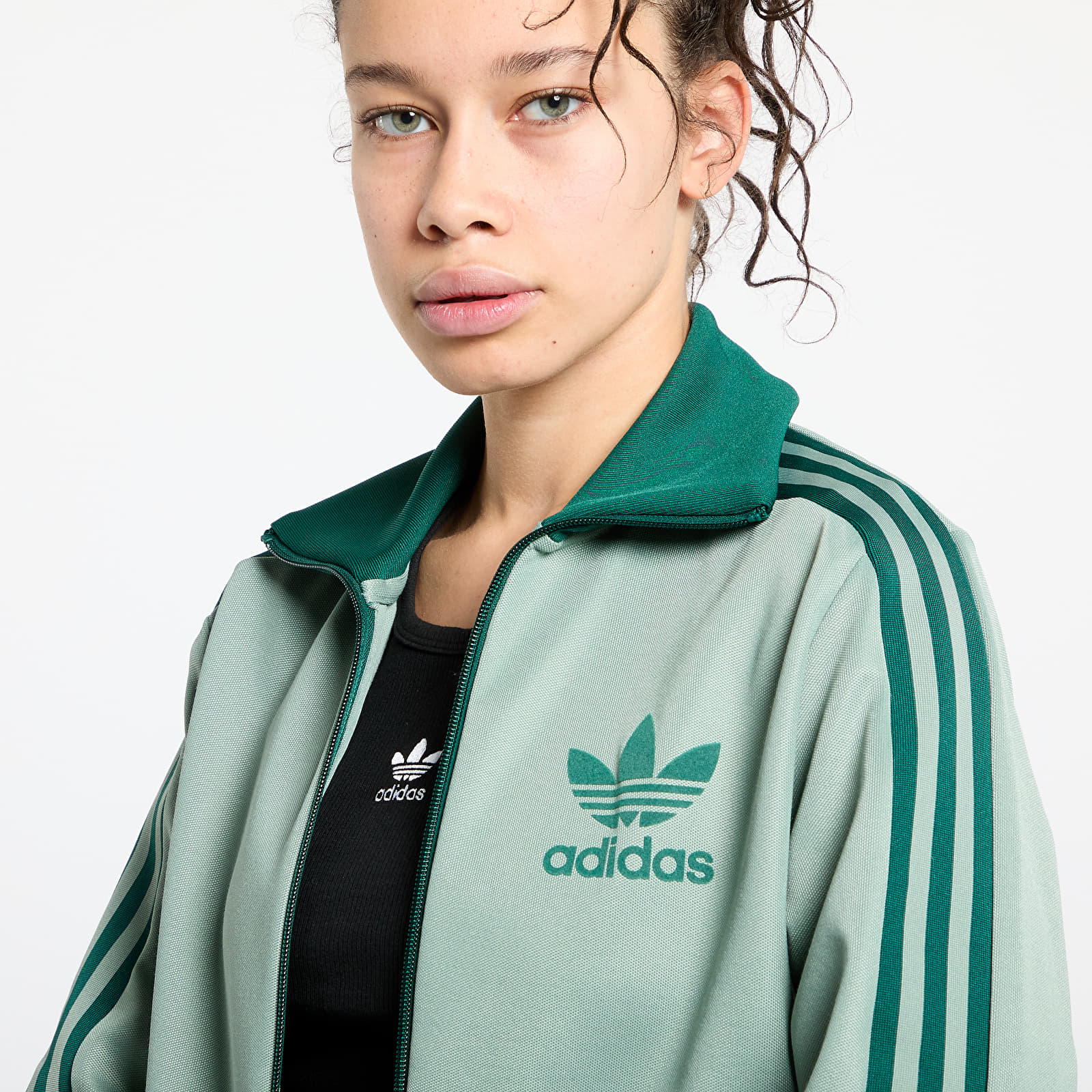 Sweatjacken und Sweatshirts adidas Adicolor Classic Track Top Silver Green