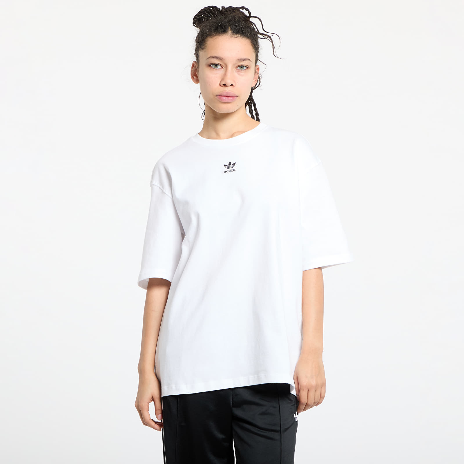 T-shirts adidas Essentials Boyfriend Tee White