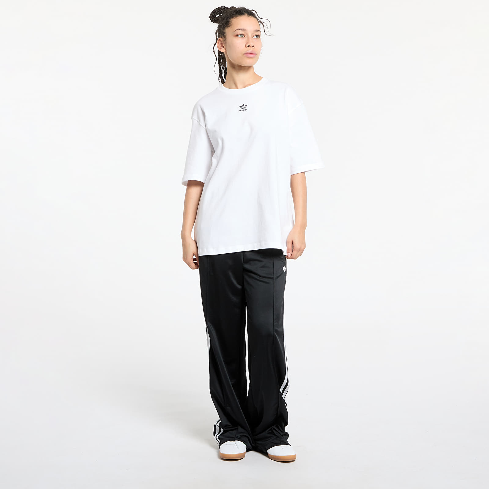 T-shirts adidas Essentials Boyfriend Tee White