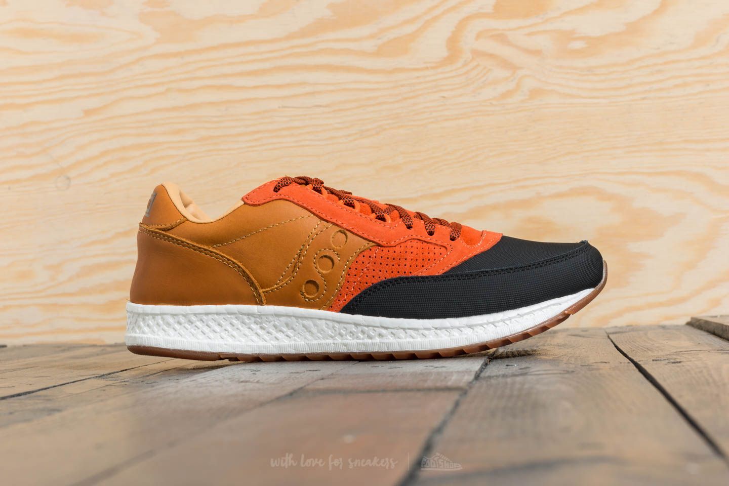 Мъжки кецове и обувки Saucony x Premier Freedom Runner “Stormlight” Black/ Light Brown/ Orange