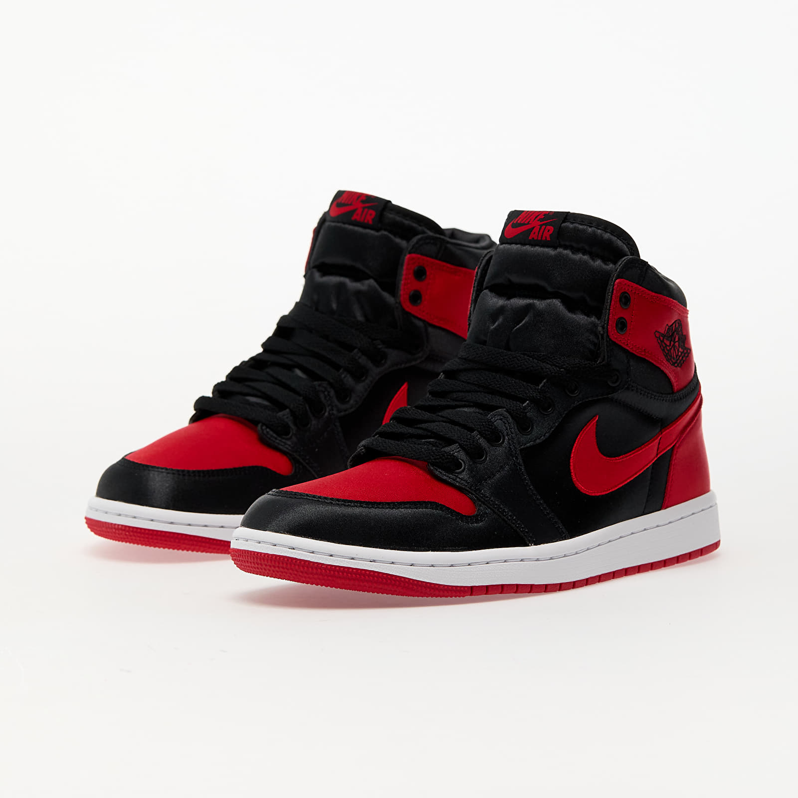 Ženske tenisice Air Jordan 1 Retro High OG "Satin Bred" W Black/ University Red-White