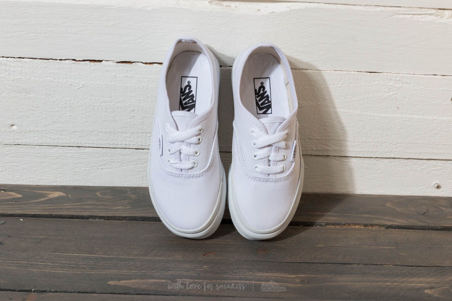 Детски маратонки и обувки Vans Kids AUTHENTIC true White