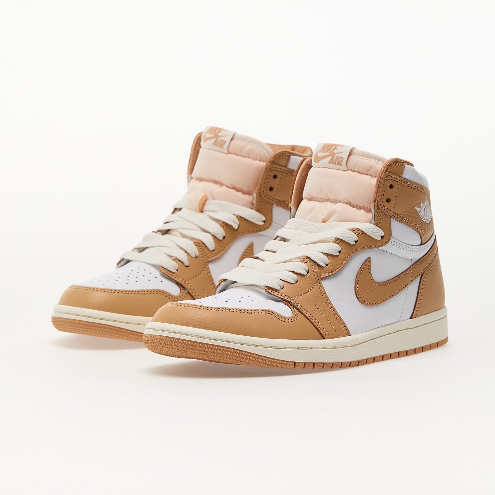 Frauen Air Jordan 1 Retro High OG Praline/ White-Sail