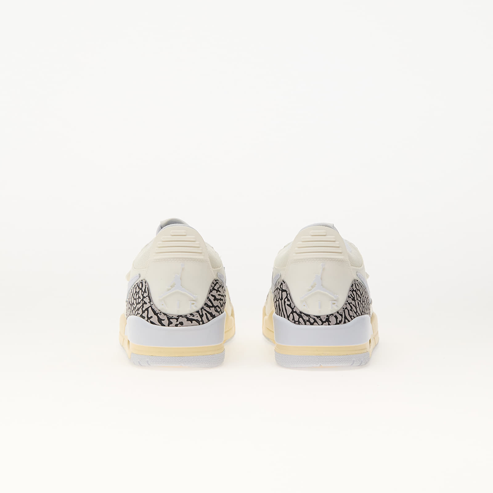 Damen Sneaker und Schuhe Air Jordan Legacy 312 Low Sail/ Football Grey-Cement Grey-Black