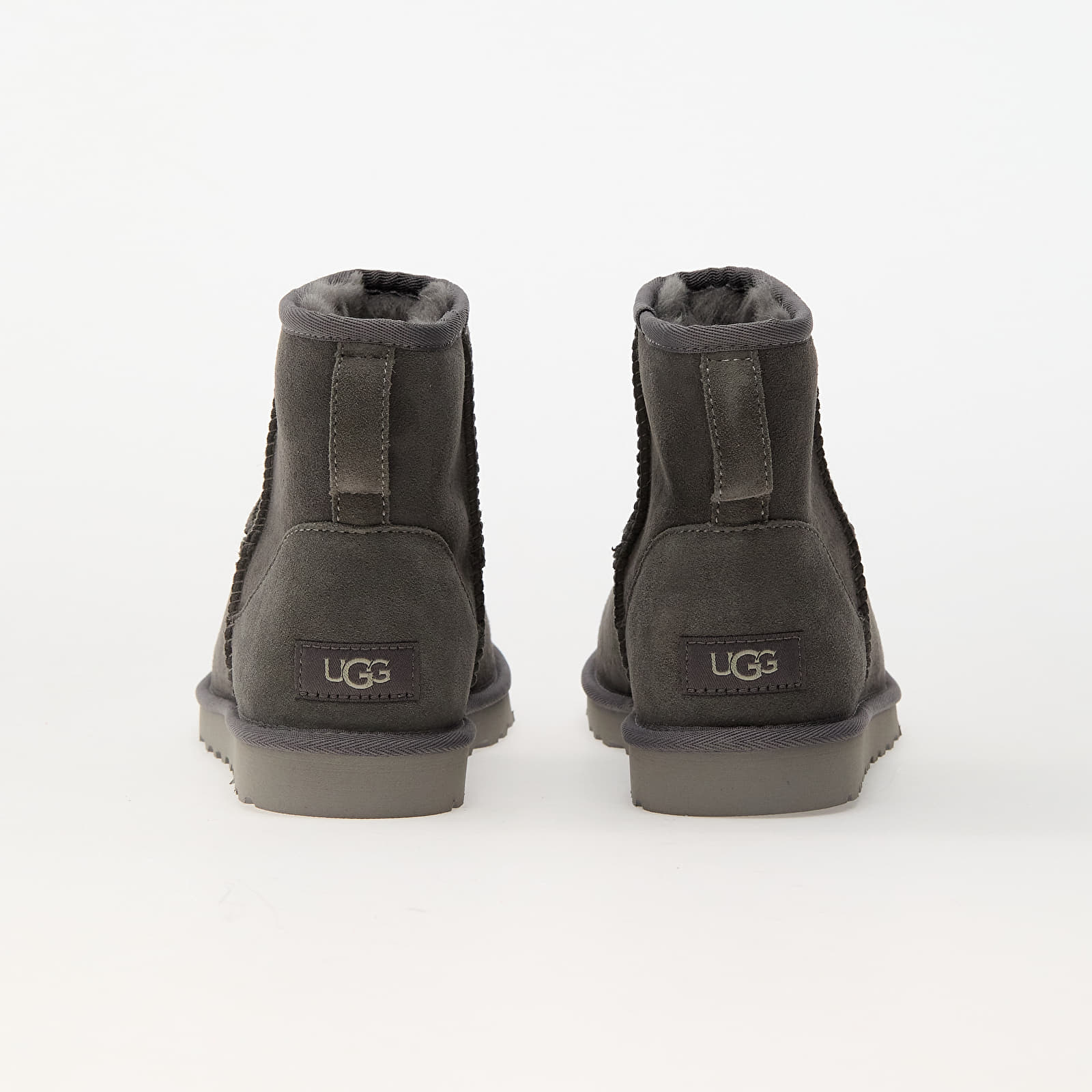 Men's shoes UGG M Classic Mini Dark Grey
