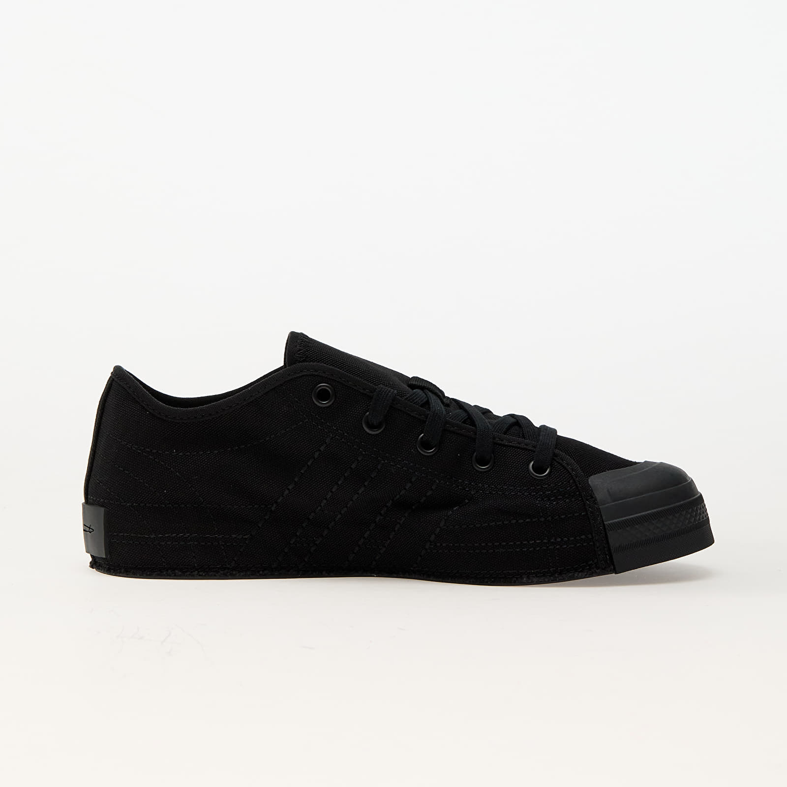 Férfi cipők Y-3 Nizza Lo Black/ Black/ Black