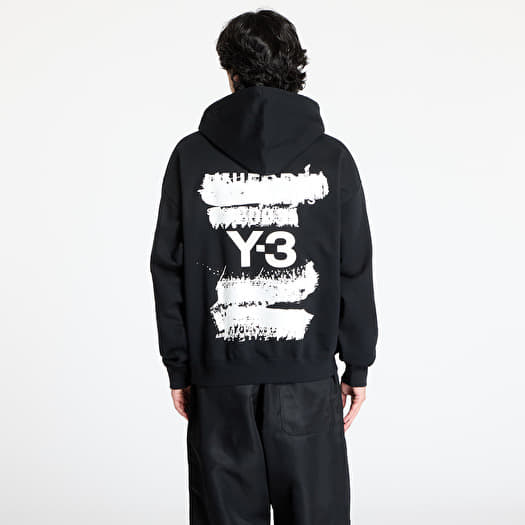 y 3