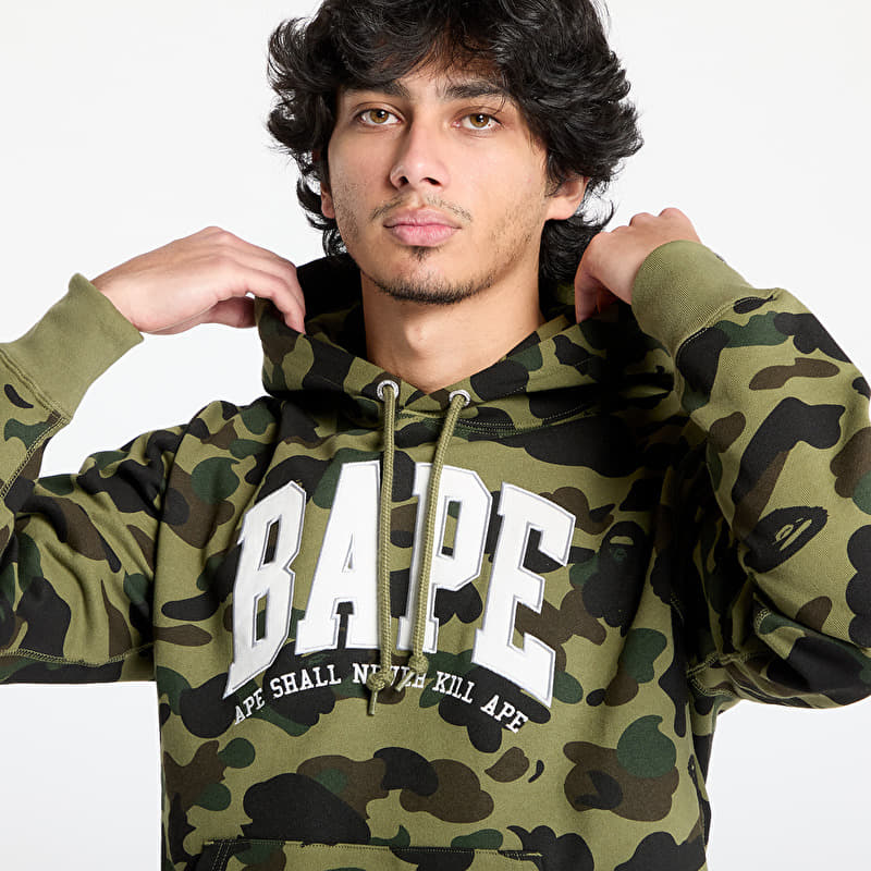 A BATHING APE 1St Camo Bape Pullover Hoodie Green | Footshop
