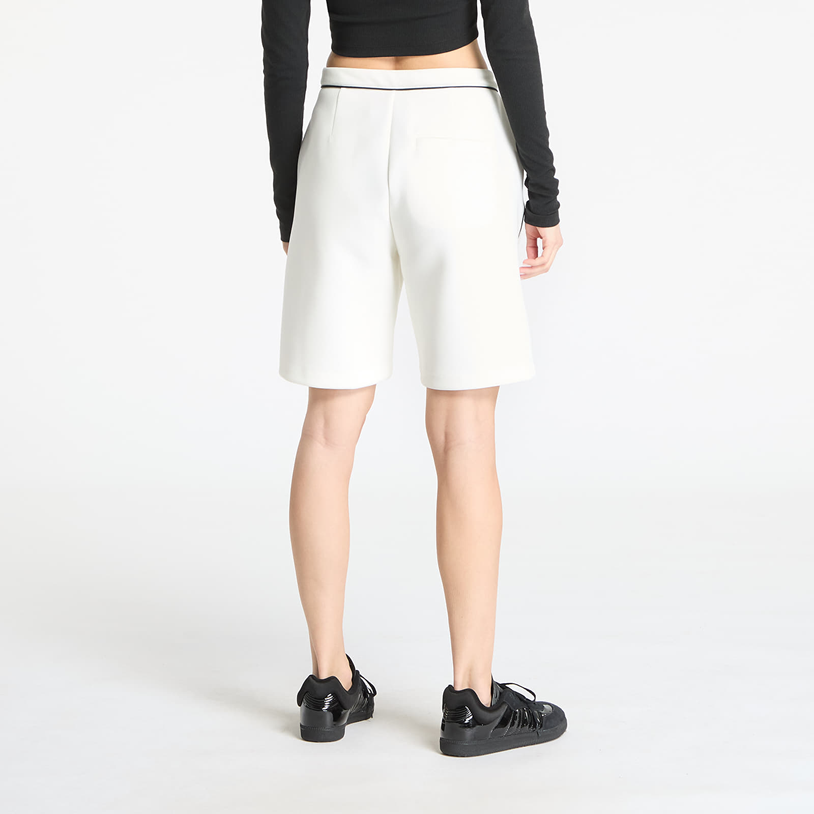 Korte broeken adidas Premium Tailored Bermuda Shorts Off White