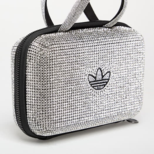 Adidas★韓国人気 [正規品] Rhinestone Clutch Bag Adidas☆韓国人気 [正規品] Rhinestone Clutch Bag