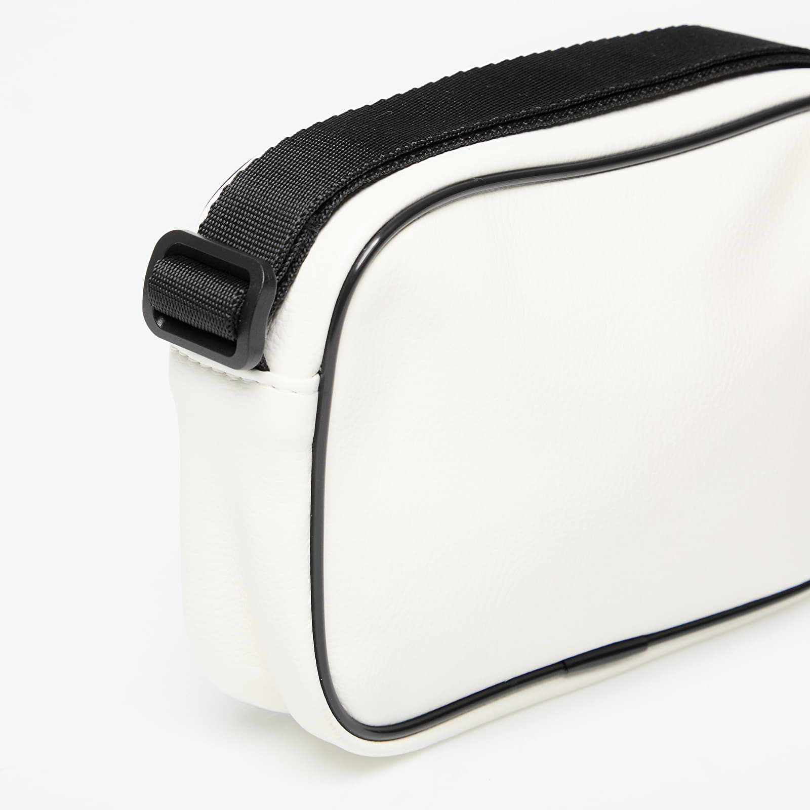 Other accessories adidas Adicolor Classic Mini Airliner Cloud White