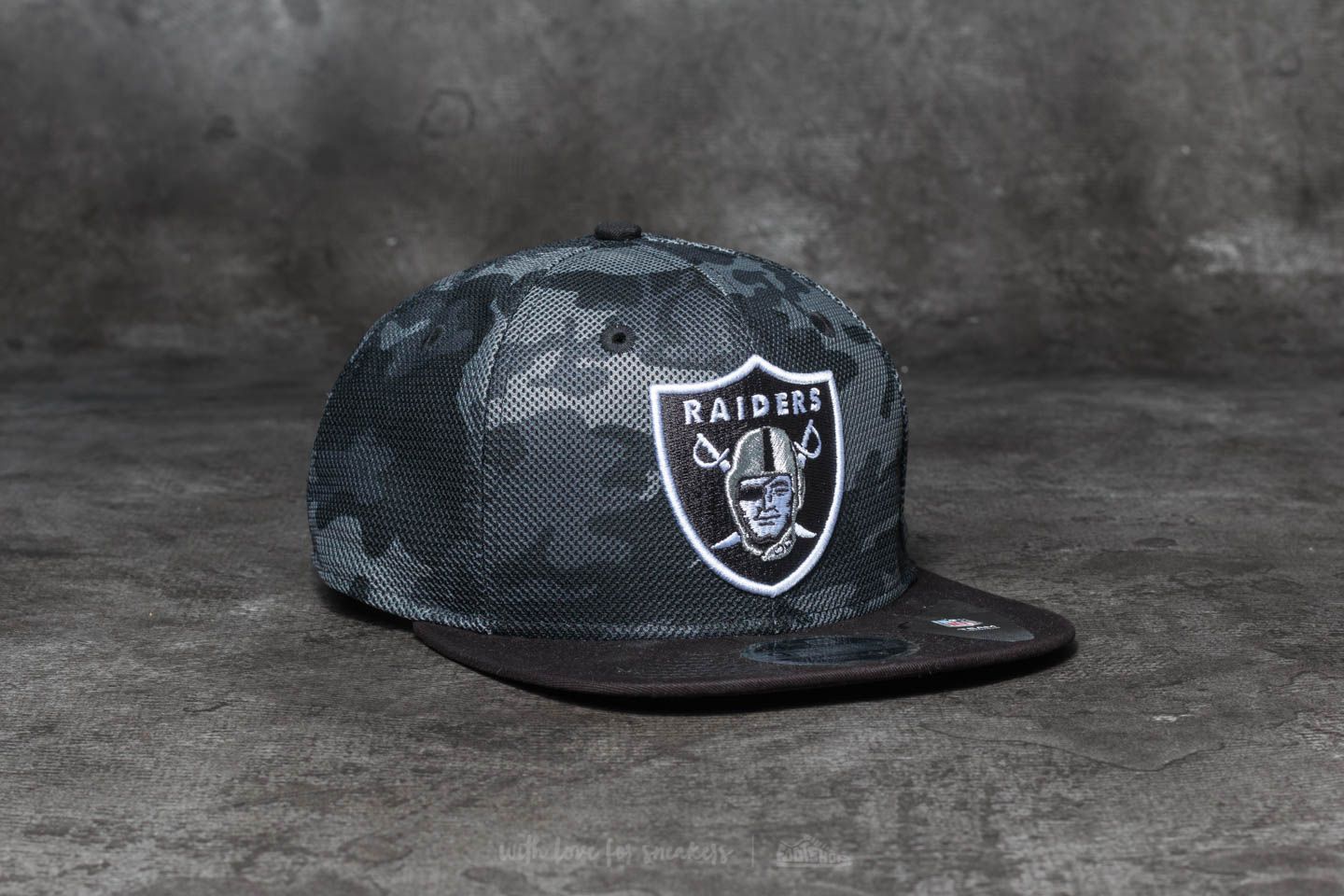 Caps New Era 9Fifty NFL Mesh Overlay Oakland Raiders Cap Grey/ Black