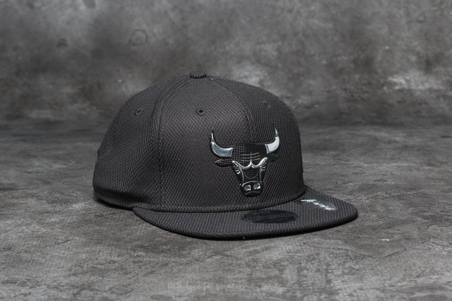 Šiltovky New Era 9Fifty NBA Blacked Out Chicago Bulls Cap Black