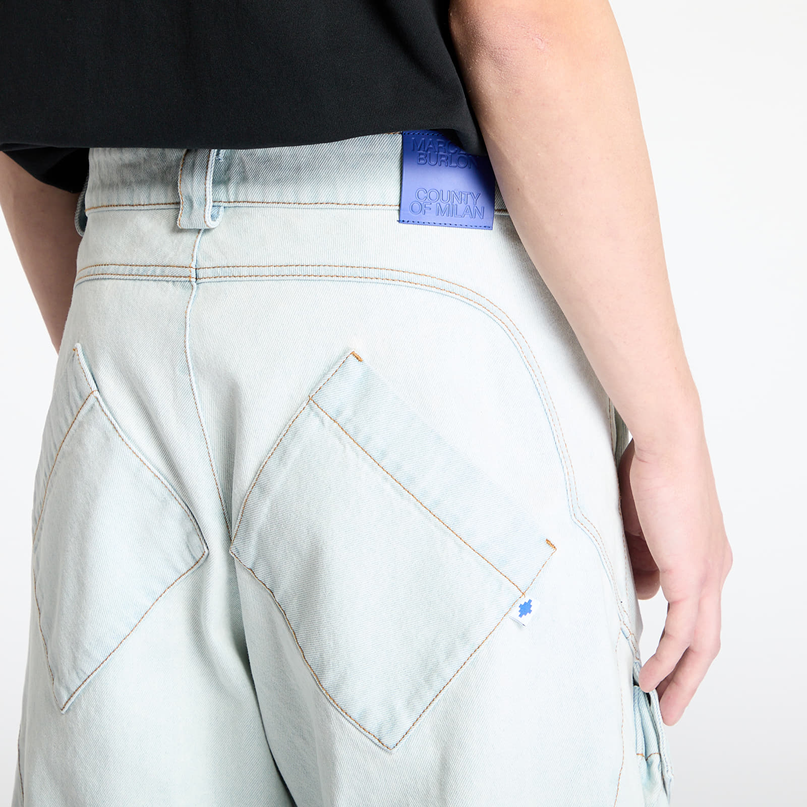 Miesten shortsit Marcelo Burlon Bleach Denim Wide Cargo Shorts Light Blue