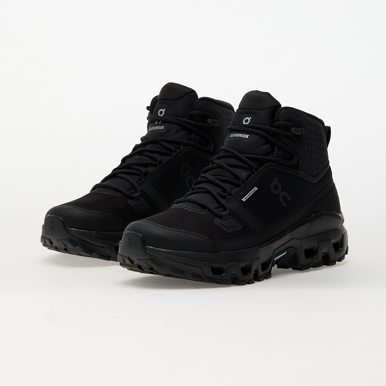 Frauen On W Cloudrock Mid WP Black/ Black