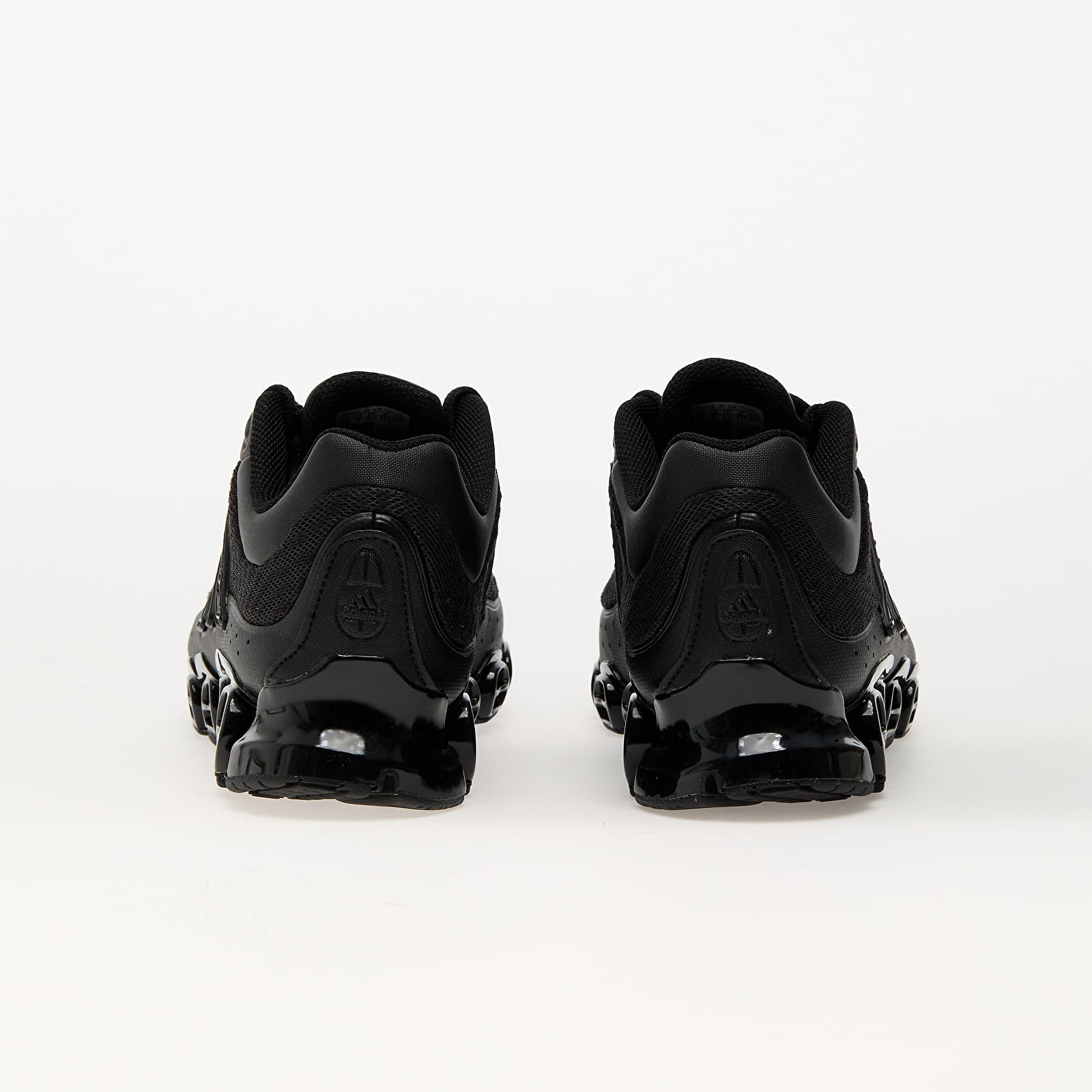 Мъжки кецове и обувки adidas Megaride Core Black/ Core Black/ Carbon