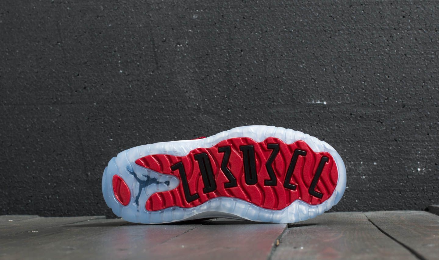 Kids' sneakers and shoes Air Jordan 11 Retro BP Gym Red/ Black-White