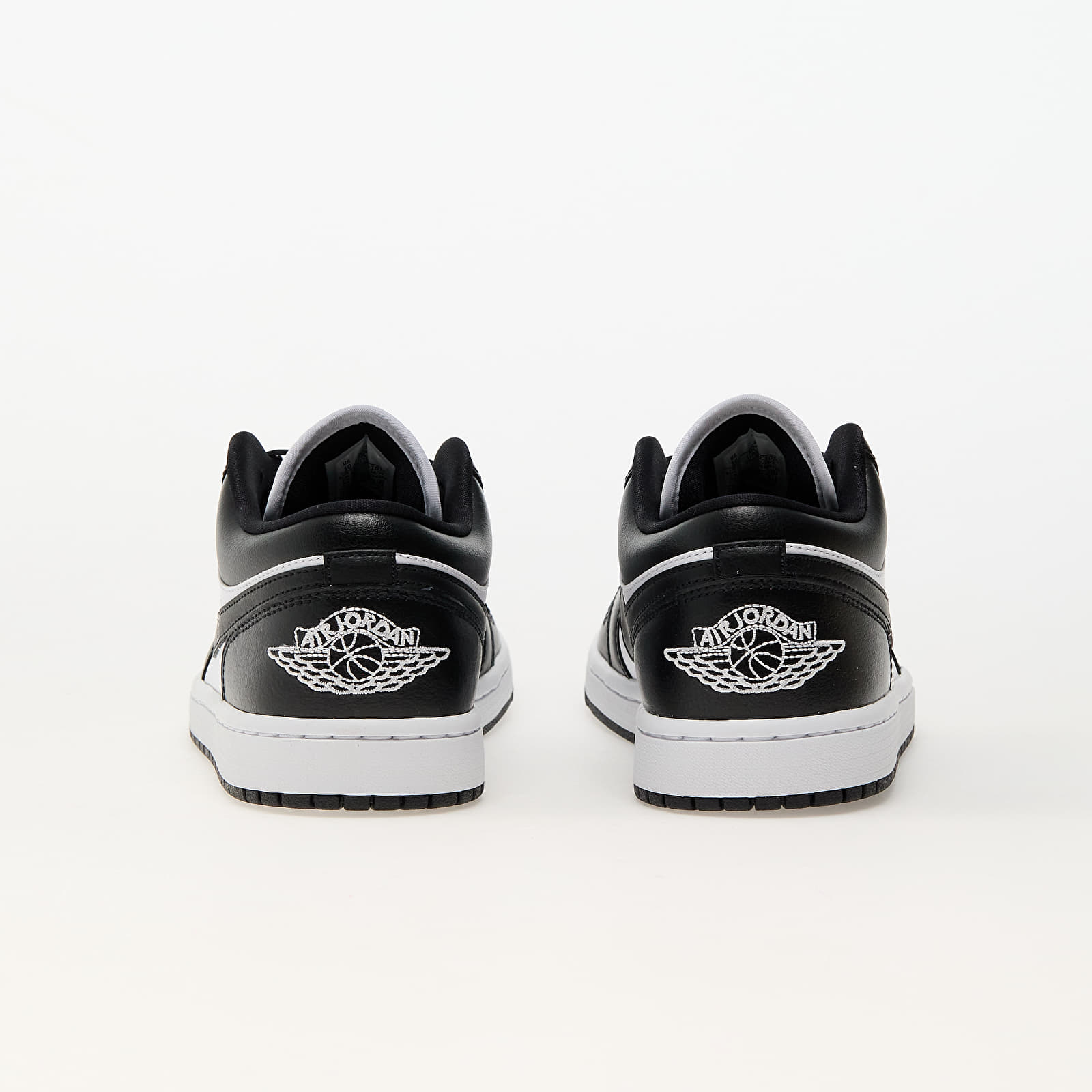 Frauen Air Jordan 1 Low White/ Black-White
