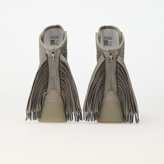 Women's shoes adidas x Stella McCartney Rasant V3 Feather