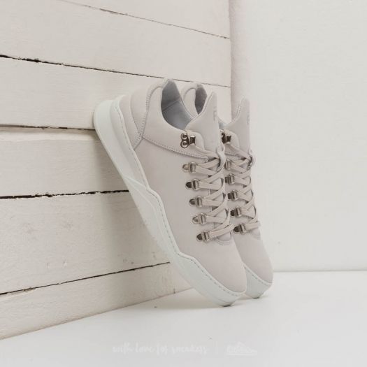 Mountain cut ghost all white 2025