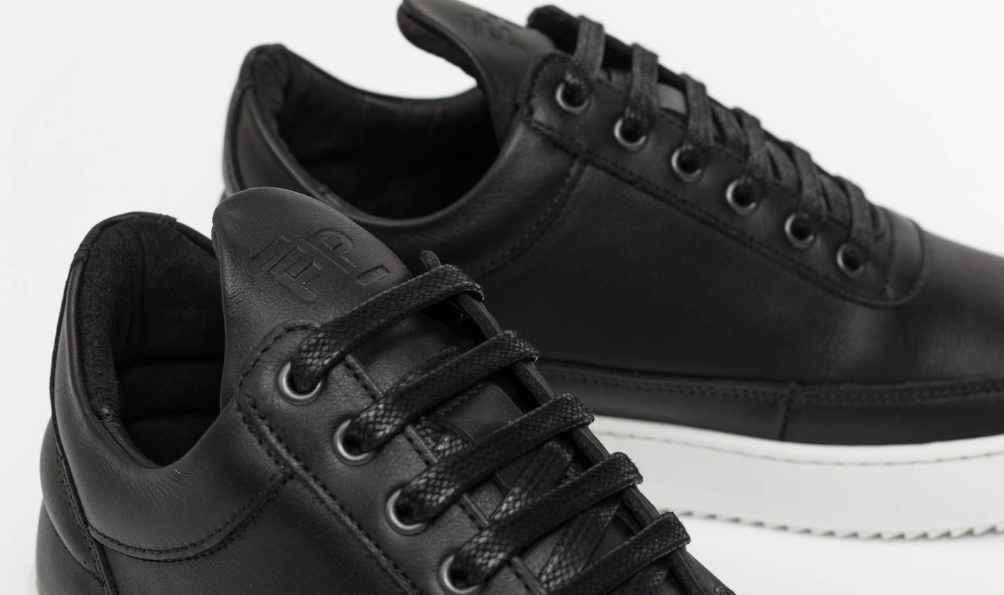 Filling pieces low top ripple basic nappa hotsell