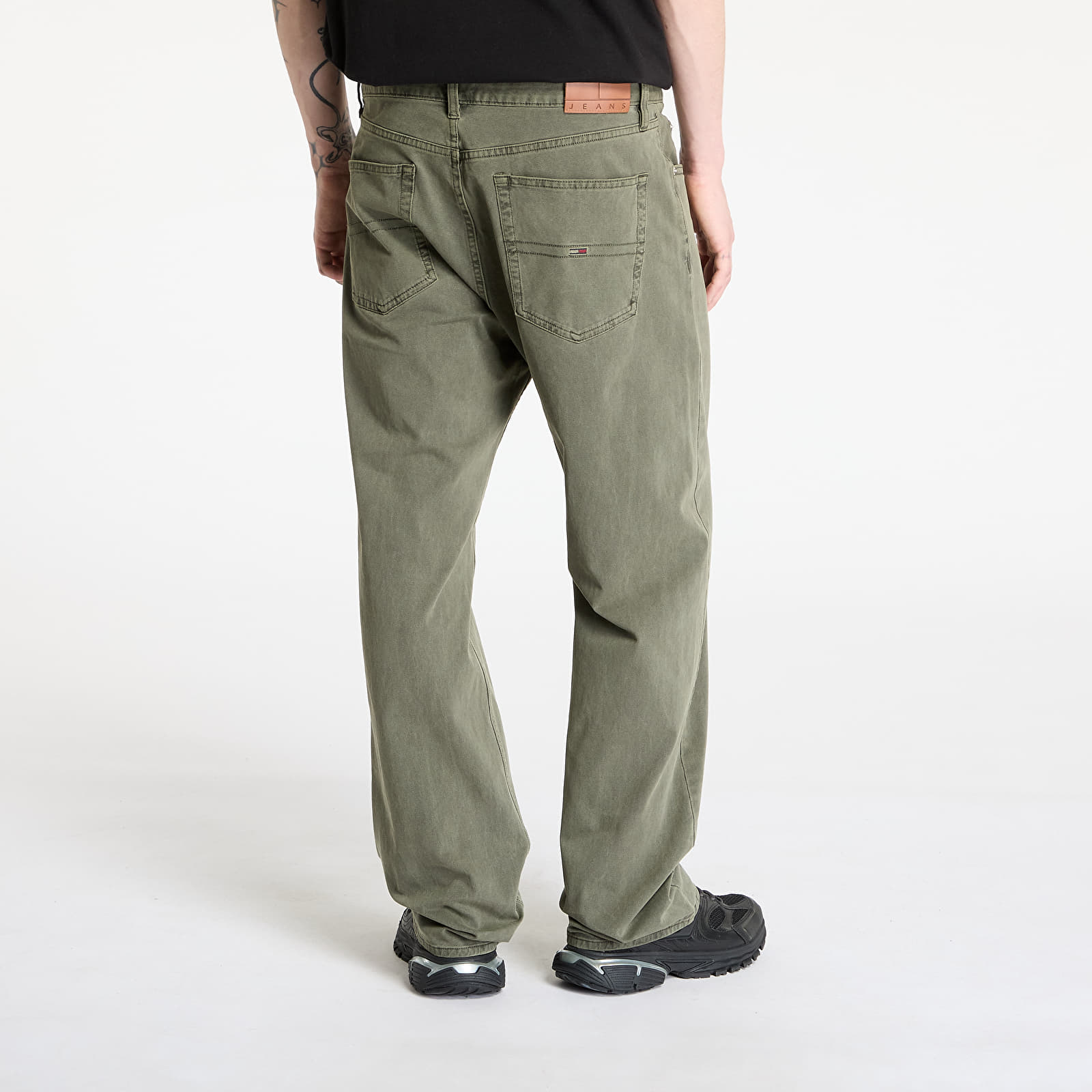 Дънки Tommy Jeans Otis 5 Pocket Twill Pants Fatigue Green
