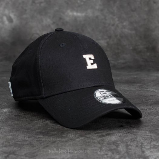 Eastpak new era store
