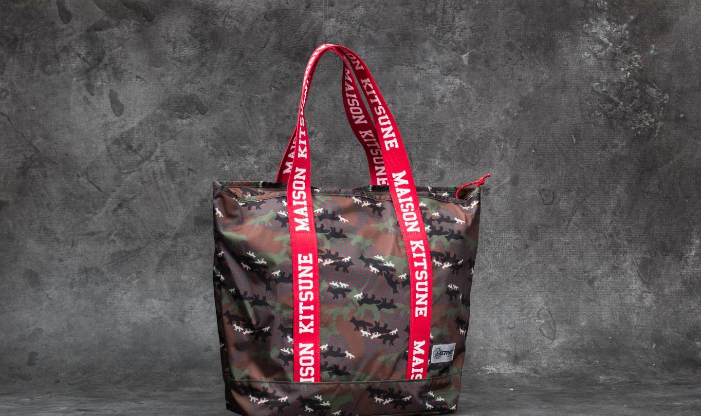 Sacs à bandoulière EASTPAK x Maison Kitsuné Flask Tote Bag Multicolor Print