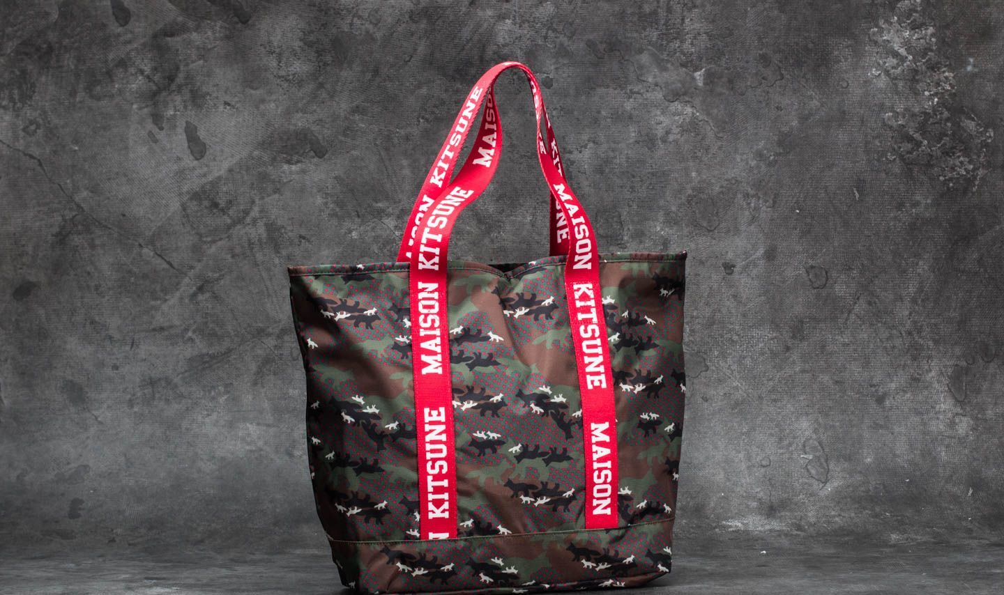 Sacs à bandoulière EASTPAK x Maison Kitsuné Flask Tote Bag Multicolor Print