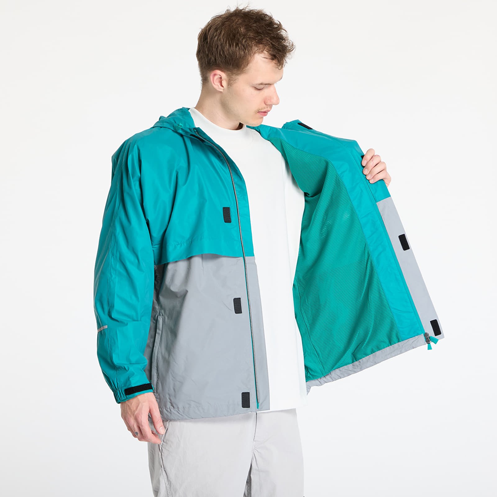 Pánské bundy adidas Equipment Windbreaker Equipment Green